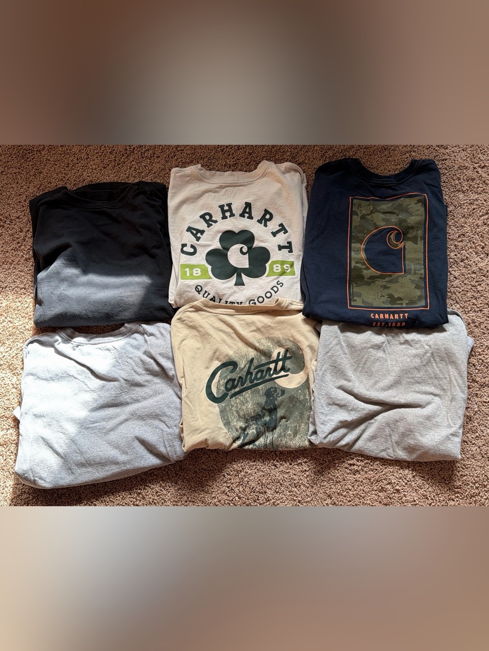 CARHARTT - 6 Men’s Short and Long Sleeve Shirts, Size Large (Loose /Relaxed Fit) - Picture 2 of 12